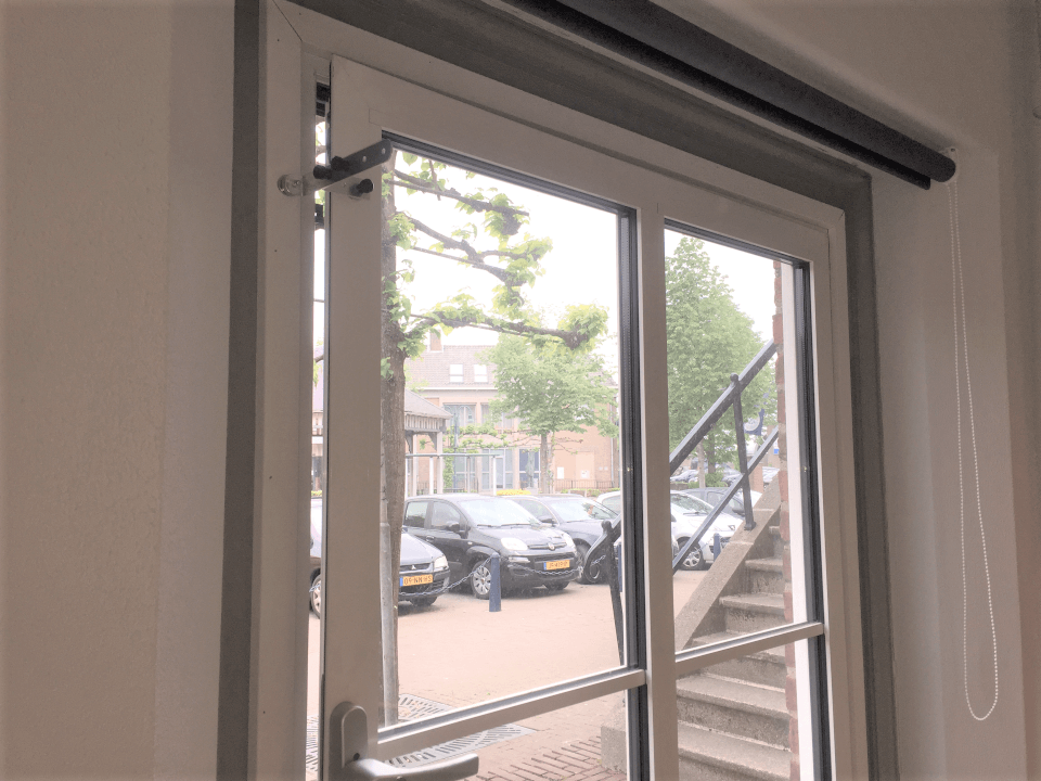 Fensterstellstange ohne bohren befestigen